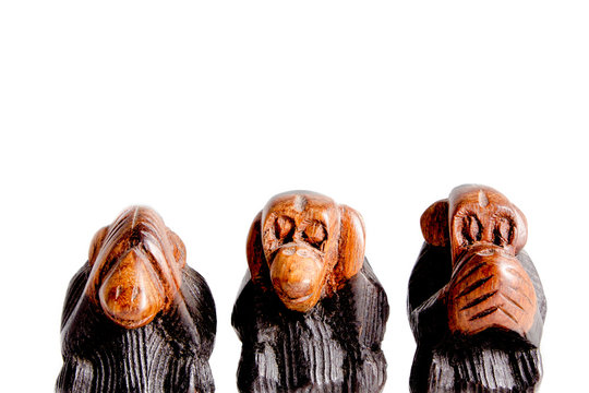 Tre scimmie sagge in legno