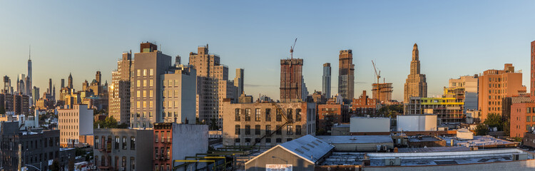 Fototapeta premium skyline of New York in sunset