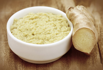 Crushed ginger in a white bowl