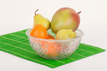 glass fruit bowl with fruits