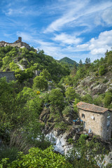 Fototapeta na wymiar Antraigues sur Volane/Village en Ardèche