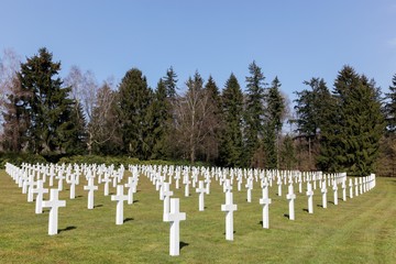 Fototapeta na wymiar Graves at the American military cemetery in Sandweiler, Luxembourg