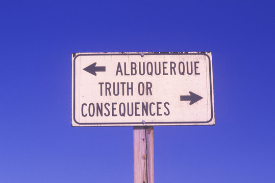 A sign that reads ÒAlbuquerque/Truth or ConsequencesÓ