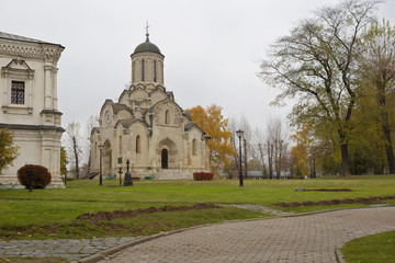 Obraz premium Москва. Спасо-Андроников монастырь-древнейший московский храм.