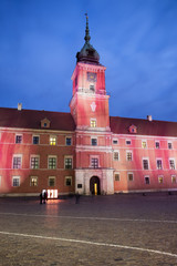Fototapeta premium Royal Castle at Night in Warsaw