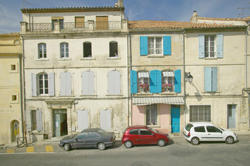 Fototapeta na wymiar The town of Arles, France