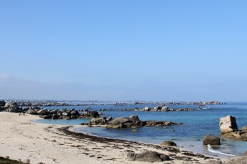 la mer et les rochers &agrave; Kerlouan,bretagne