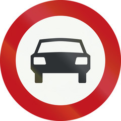 A Dutch prohibition sign - No cars