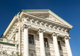 Fototapeta na wymiar Pashkov House famous classic buildings in Moscow, 