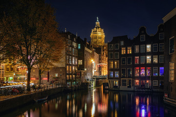 Fototapeta na wymiar dark evening in Amsterdam