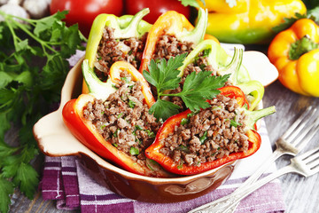 Stuffed paprika with meat