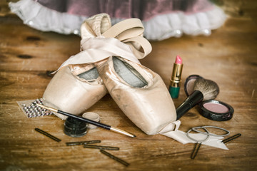 Preshow A Ballerinas Pointe Shoes and Makeup