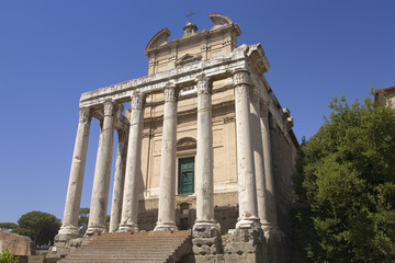 Obraz premium Temple of Antoninus and Faustina built in 141 AD, at the Roman Forum, Rome, Italy, Europe