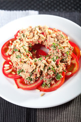 Tomato and tuna fish salad