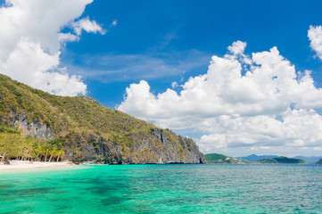 Fototapeta premium Beach relax with coconut juice