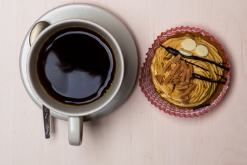 coffee cup and cake cupcake