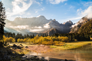 Autumn morning in the alps