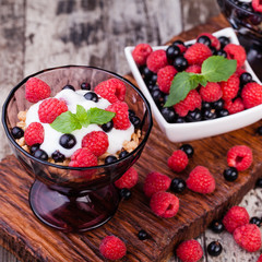 yogurt with muesli and berries