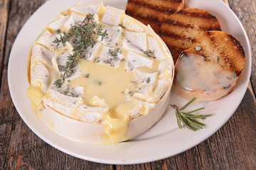 roasted camembert