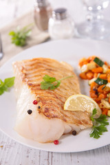 grilled fish and vegetables