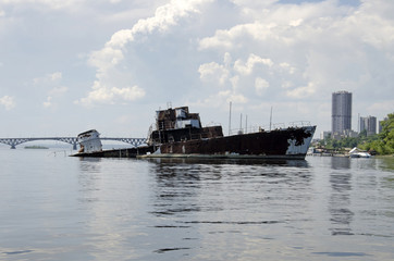 Sea trawler "Komsomolets Kalmykia".