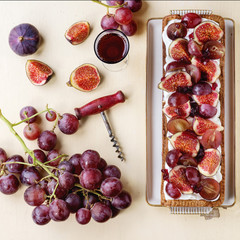 Tart with Grapes and Figs