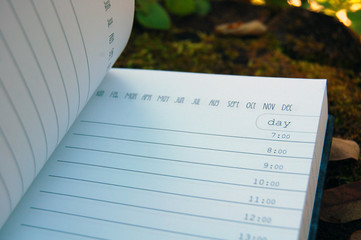 opened agenda with blank pages