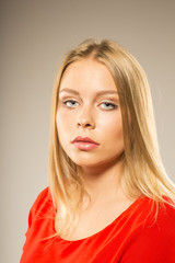 Naklejka premium young attractive woman. portrait in the studio