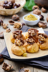 cestnut's custard cream bignè with walnuts and figs