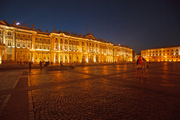 Fototapeta premium Winter Palace at Evening, Saint Petersburg