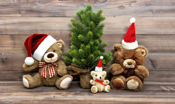 Christmas decoration with nostalgic toys Teddy Bear family