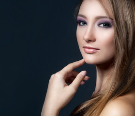 Beautiful sexy woman model with dark evening fashion make-up, br