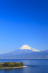 Fototapeta premium Cape Osezaki and Mt. Fuji seen from Nishiizu, Shizuoka, Japan