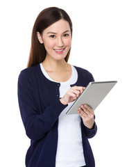 Fototapeta premium Young Woman use of the tablet pc