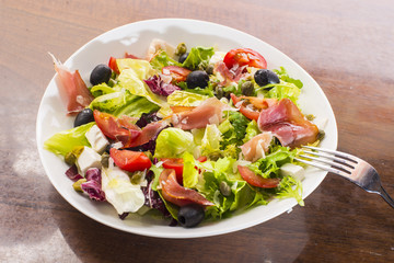 Salad with parma ham
