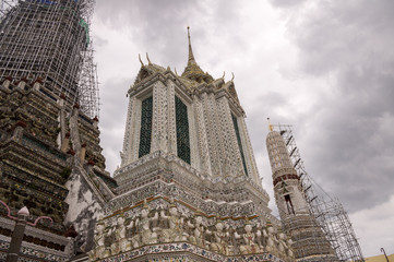 Fototapeta premium Pagoda of Thailand under construction