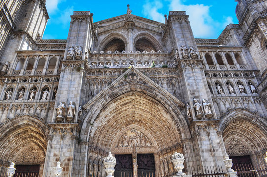 Front View Of Toledo Cathedral