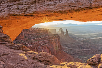Mesa Arch At Sunrise