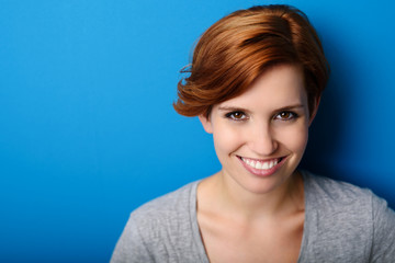 Fototapeta premium sympathische junge frau