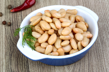 Canned white beans