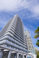 Obraz na płótnie Canvas 横浜駅周辺の高層ビルとマンション