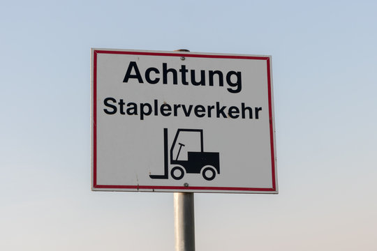 Achtung Staplerverkehr