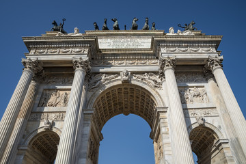 Fototapeta na wymiar Arco della Pace Milano