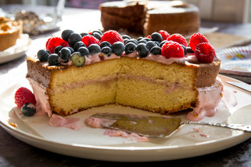 cake heartshaped with decoration