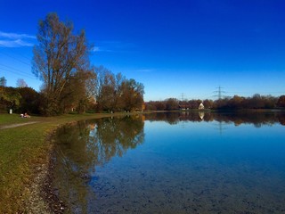 Landzunge im Feringasee bei München