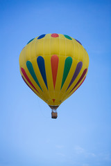 Fototapeta premium Yellow with Vertical Strip Balloon