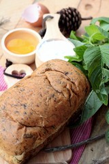 Spinach bread and fresh spinach with making baker.