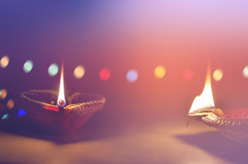 Eathen Lamps in dark night with bokeh background