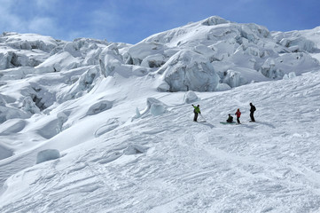 Fototapeta na wymiar skiing on the ice fall