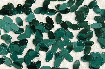 Green sequince oval